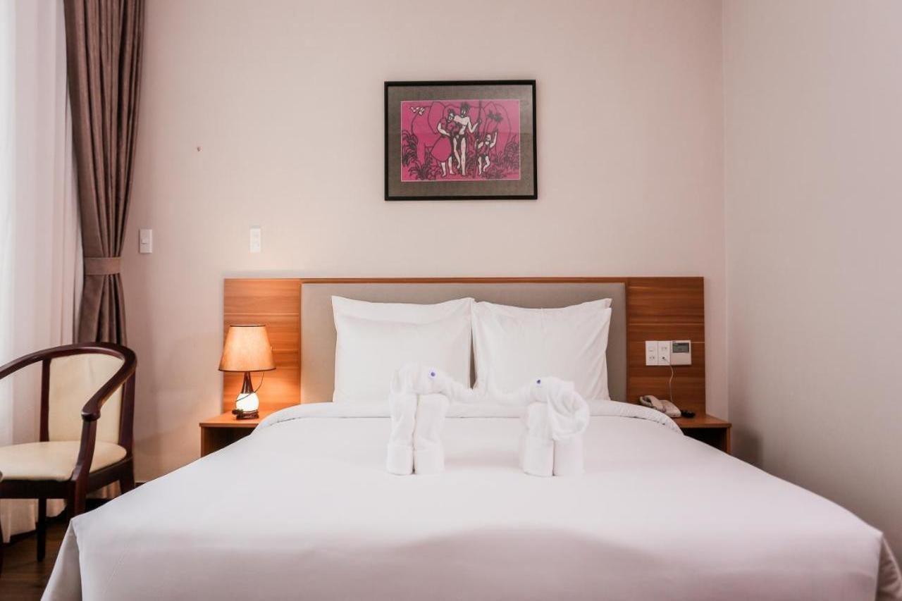 Elephants Hotel บวนมาถวต ภายนอก รูปภาพ